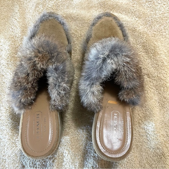 Coach Kaela Suede & Rabbit Wedges Size 11B - Picture 2 of 11